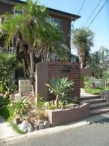 Private Gardens and Residences / Shinno Palm #16